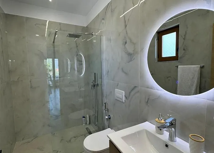 Golden Apartman Ksamil